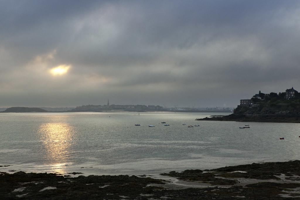 La Richardais Hotelf1 Saint Malo Dinard מראה חיצוני תמונה
