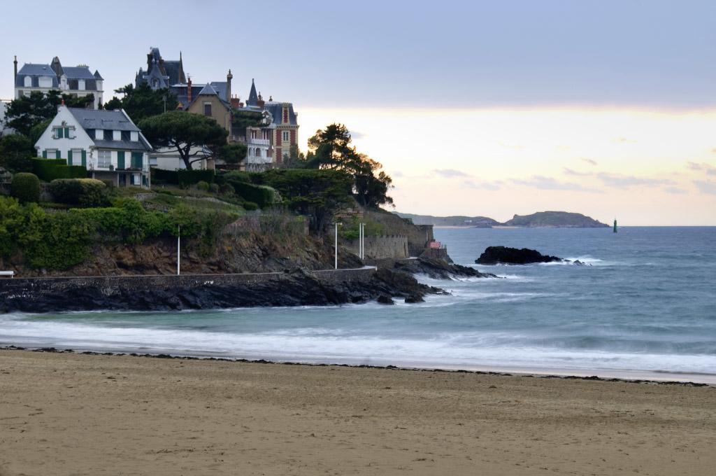La Richardais Hotelf1 Saint Malo Dinard מראה חיצוני תמונה